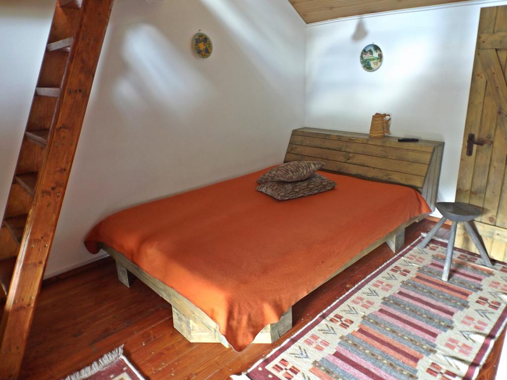 מלון Rîşnov Cabana La Noi מראה חיצוני תמונה